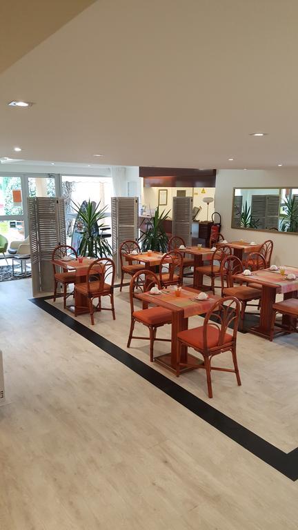 Hôtel Le Galoubet Villeneuve-Loubet Exterior foto